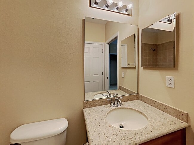 Building Photo - 8531 Native Pine Way