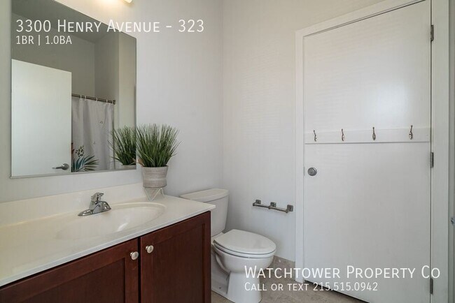 Building Photo - 3300 Henry Ave