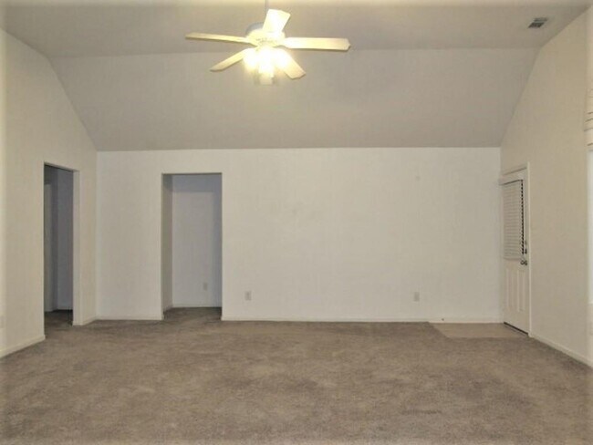 Building Photo - 18514 Inwood Elm Cir