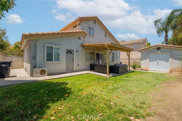 Building Photo - 2052 Chenault Pl