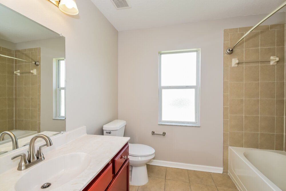 Building Photo - 405 Stone Briar Dr