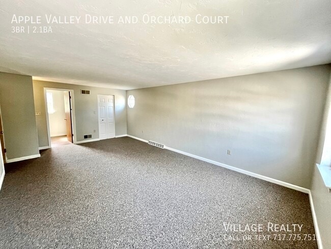 Building Photo - 710 Apple Valley Dr