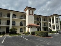 Building Photo - 605 Augusta Blvd