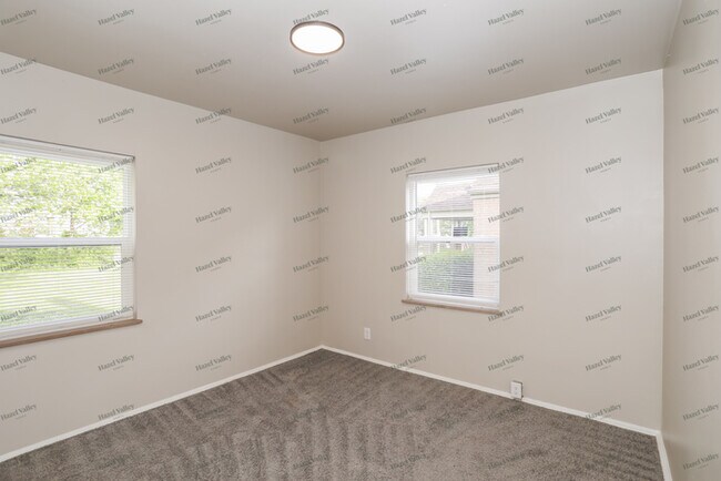 Building Photo - 1008 Edgetree Ln