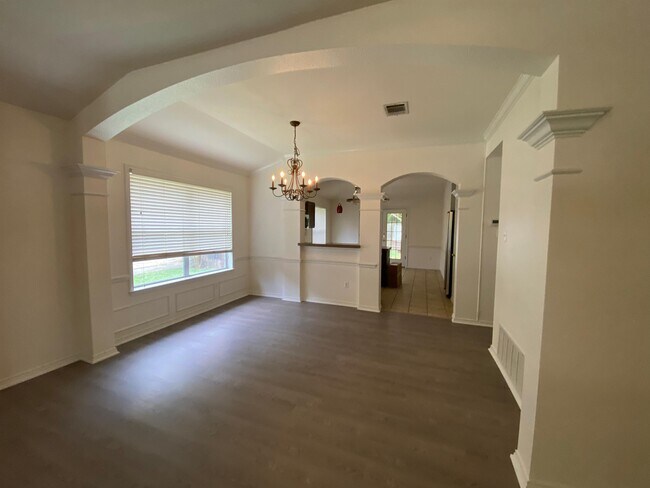 Building Photo - 151 McKennas Cove