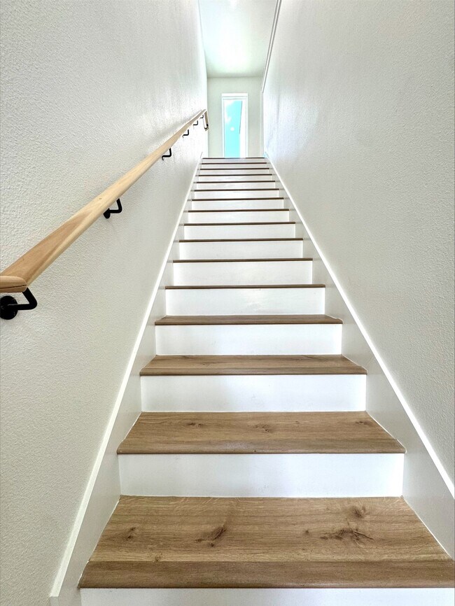 Building Photo - 7322 Laredo St