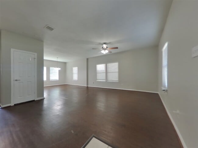 Building Photo - 11415 Carla St