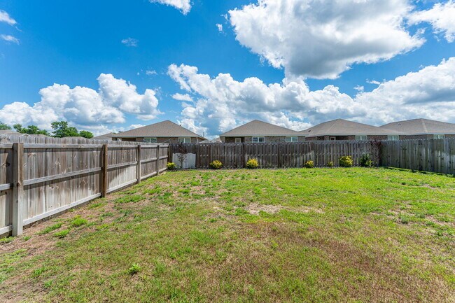 Building Photo - 4603 Reveille Wy