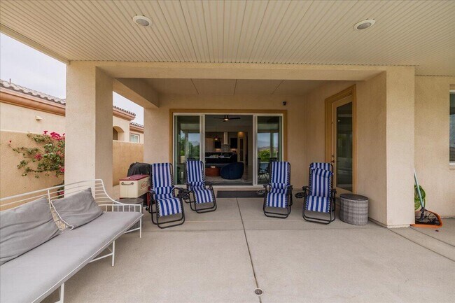 Building Photo - 67263 S Chimayo Dr