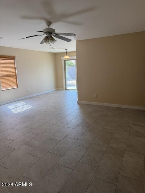 Building Photo - 1006 S Slater Cir
