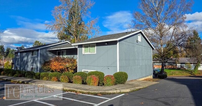 Building Photo - 10058 SW Garrett St