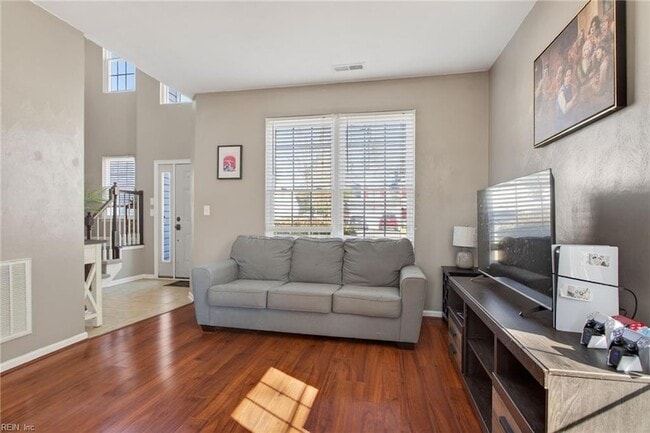 Building Photo - 307 Peachwood Ct