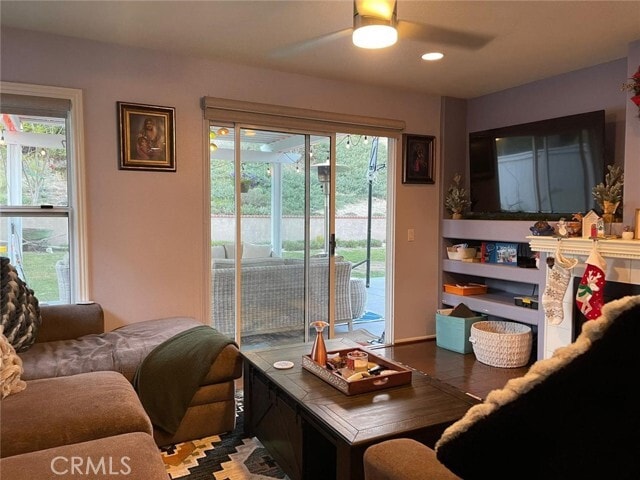 Building Photo - 17 Yellowpine Ln