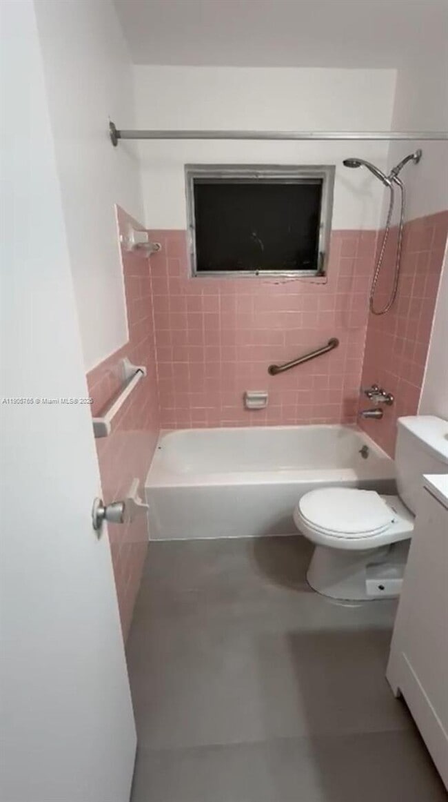 Building Photo - 543 Meridian Ave