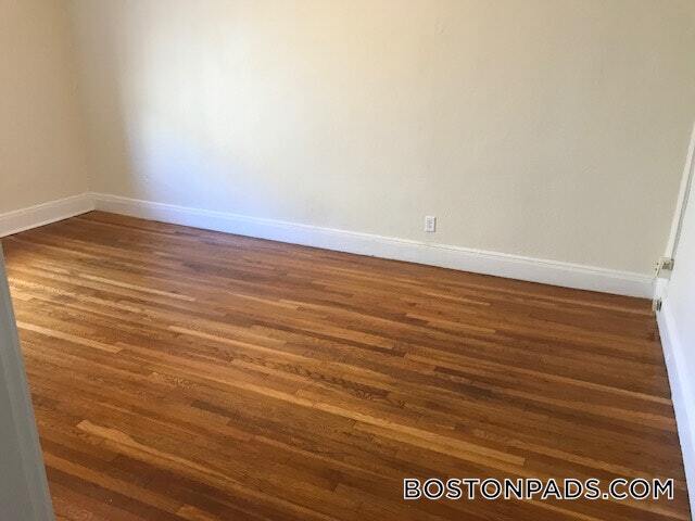 Building Photo - 1810 Commonwealth Ave