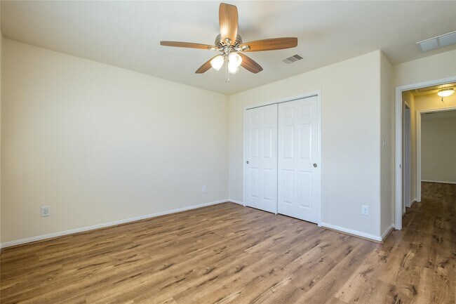 Building Photo - 8919 Inglebrook Ln