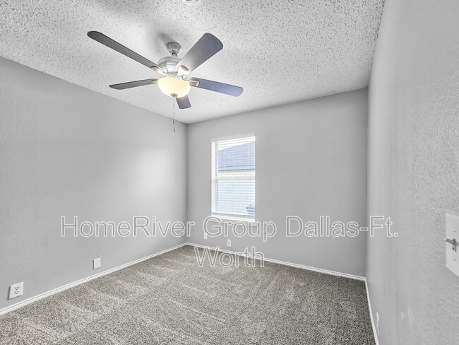Building Photo - 117 Quail Run Dr