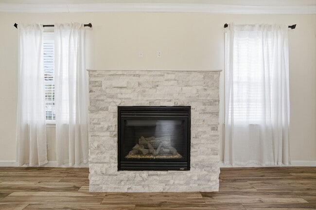 Building Photo - 3211 Calisha Ct