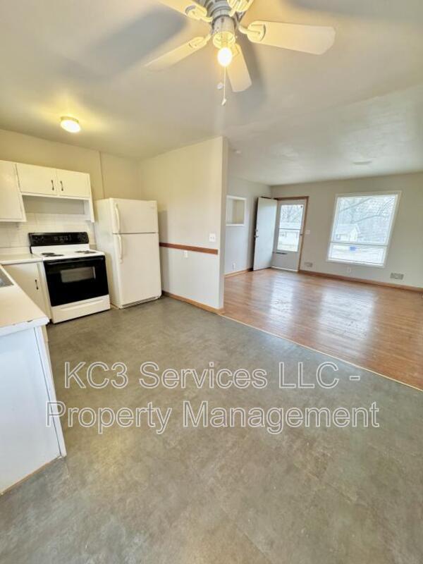 Building Photo - 200 NW 22nd St