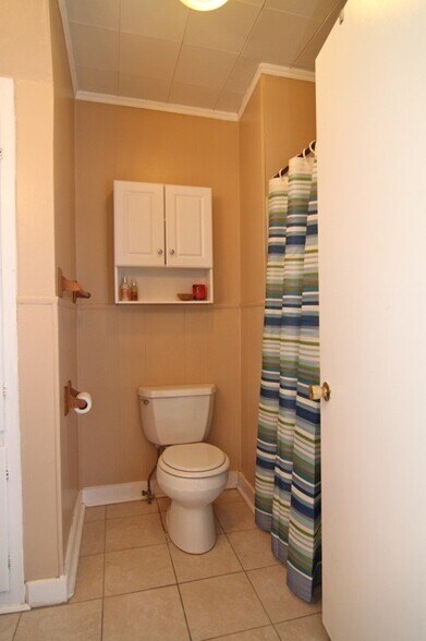 Building Photo - 277 Cardinal Medeiros Ave