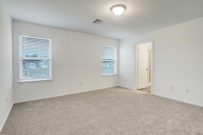 Building Photo - 16754 Rover Ln