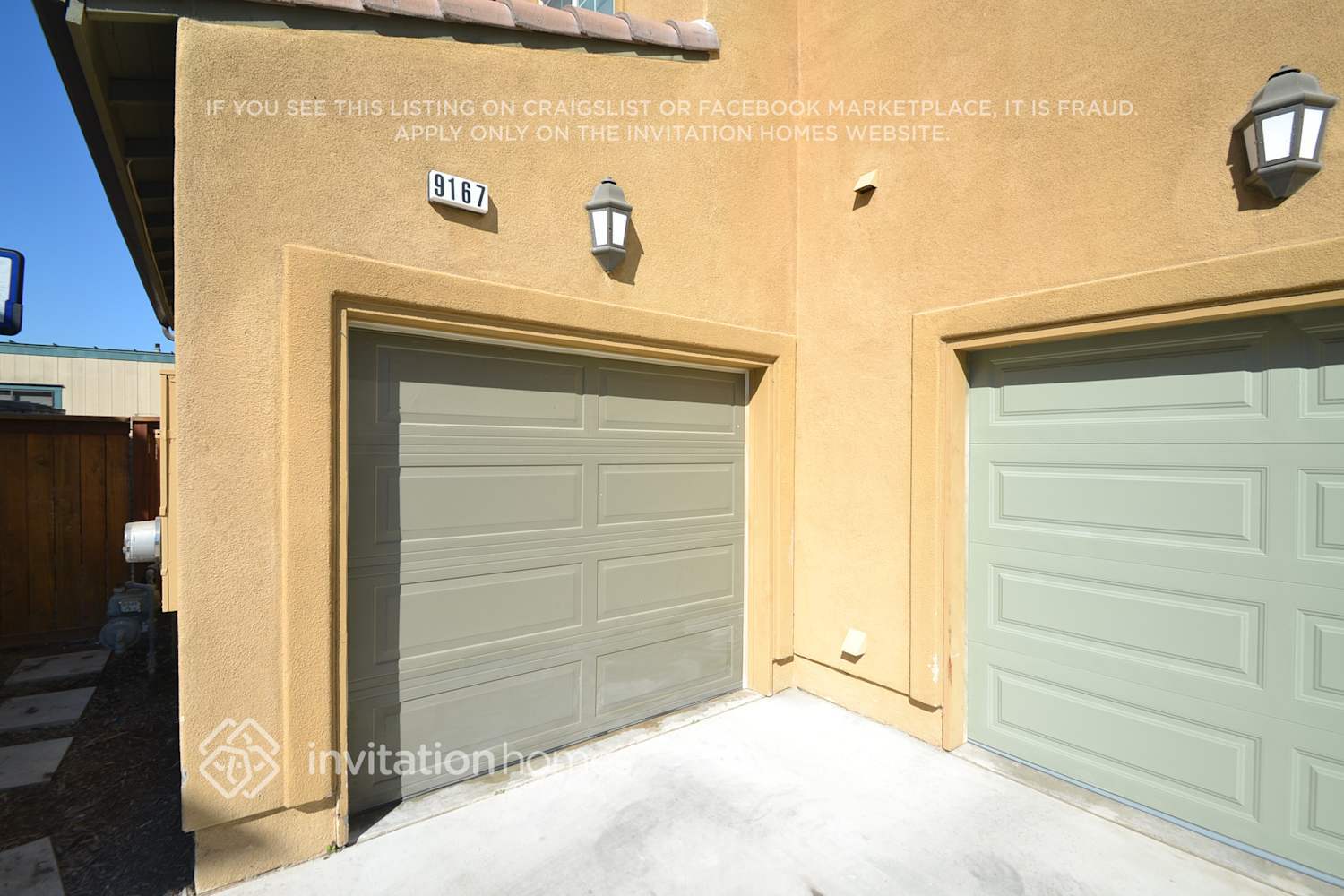 Building Photo - 9167 S Cullen Wy