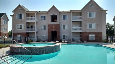 Building Photo - 2200 Classen Blvd
