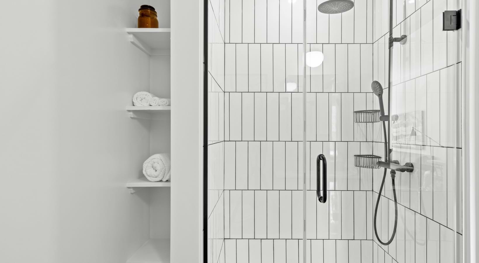 Building Photo - 5108 N Broadway St