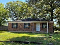 Building Photo - 5178 Fairview Highland Dr