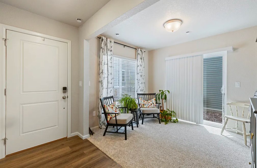 Building Photo - 9440 Oro City Loop