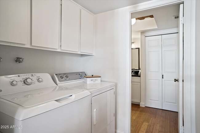 Building Photo - 5020 N Granite Reef Rd