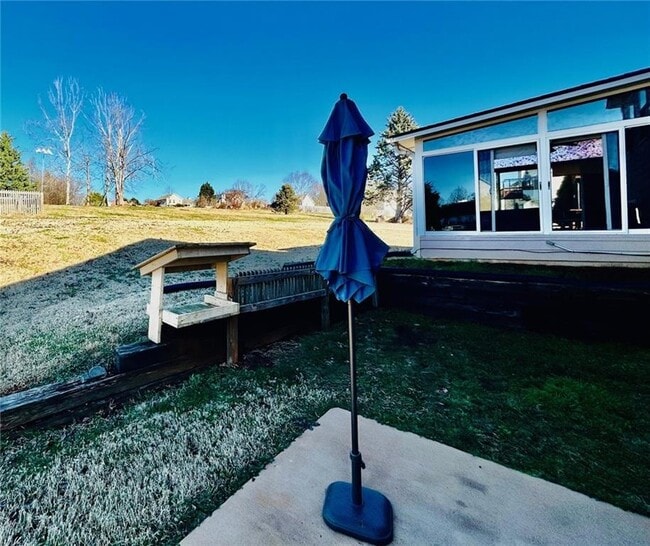 Building Photo - 5472 Riverchase Dr