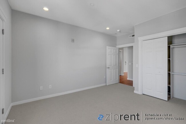 Building Photo - 2 br, 2 bath Condo - 199 Tiffany Avenue, S...