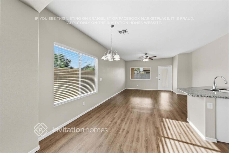 Building Photo - 12533 W Redondo Dr