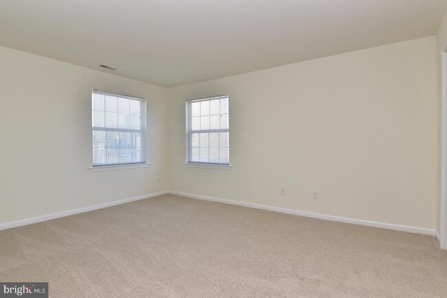 Building Photo - 1306 Caitlins Way
