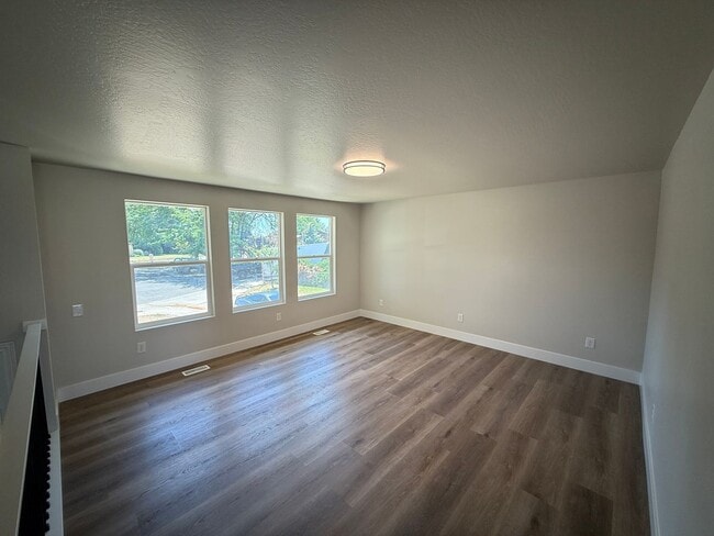 Building Photo - 3426 W 5300 S
