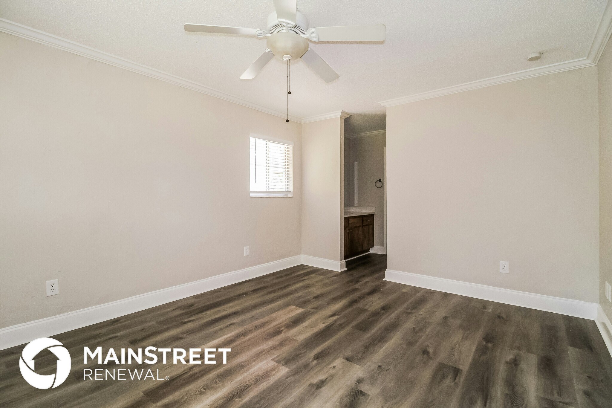 Building Photo - 1333 Sterling Oaks Dr