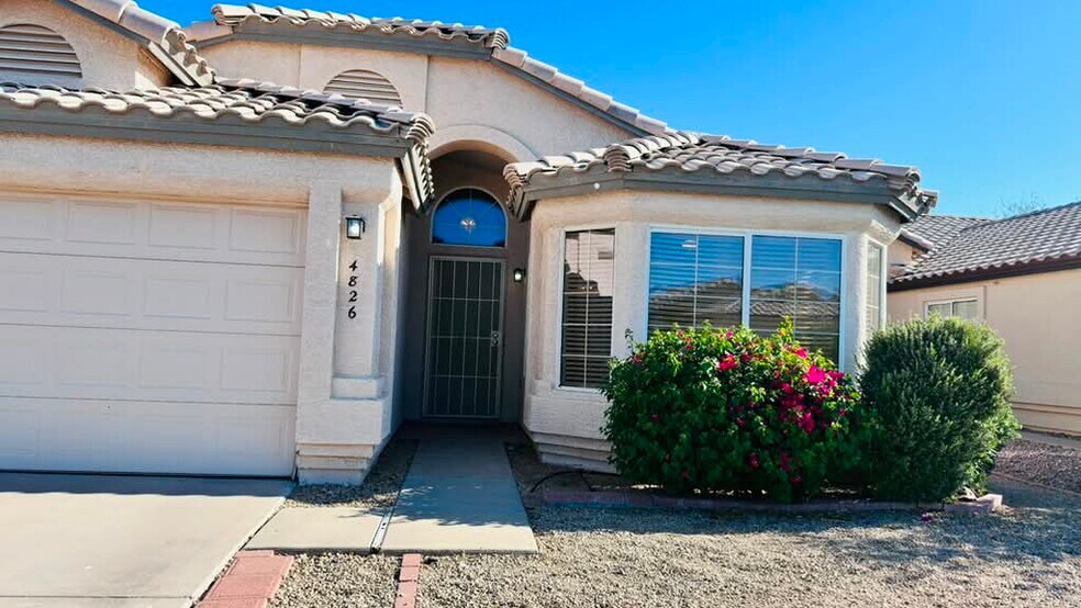 Building Photo - 4826 W Ponderosa Ln