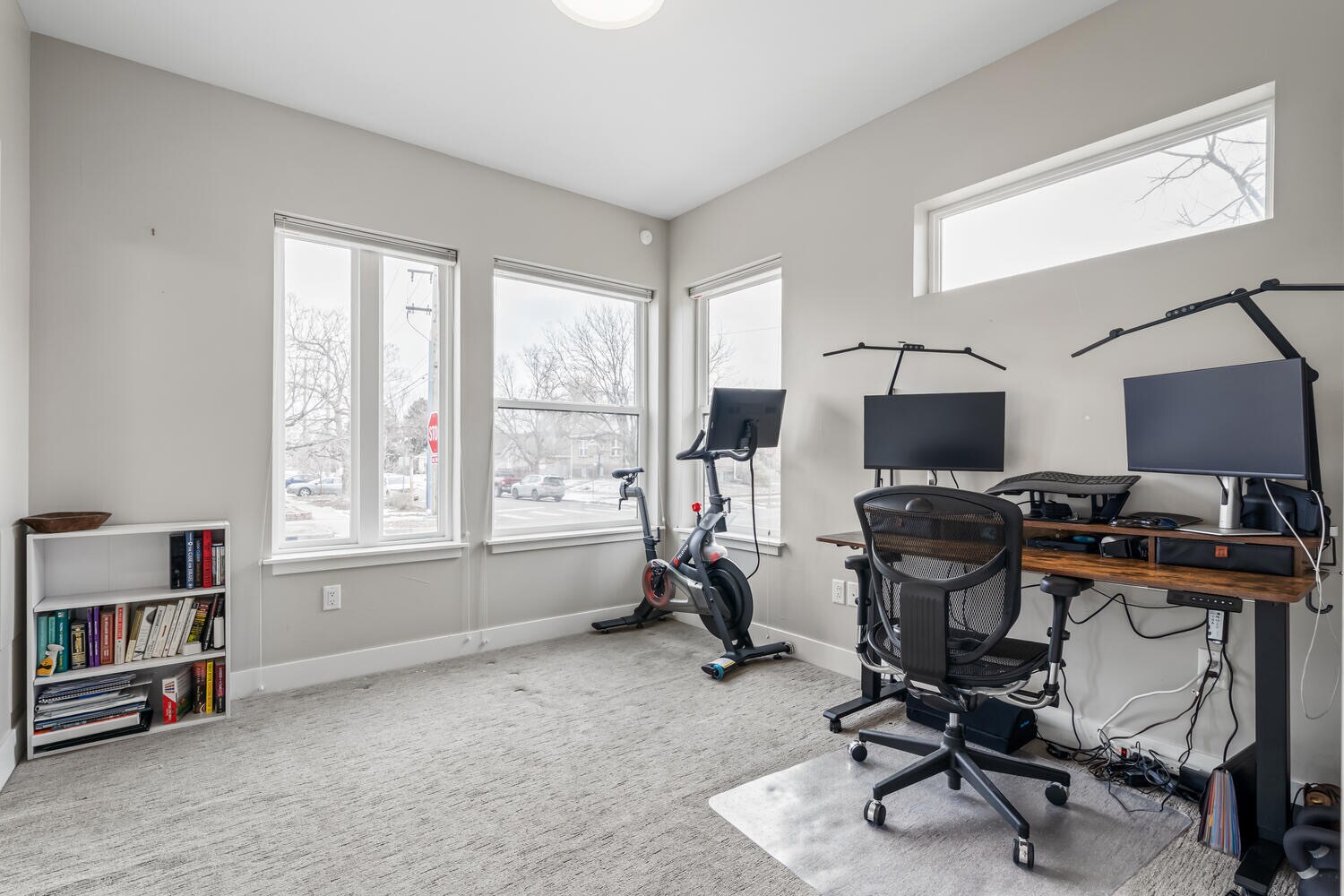 Building Photo - 4001 W Conejos Pl