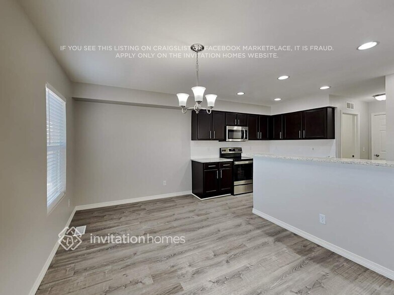 Building Photo - 5546 Cassina Dr