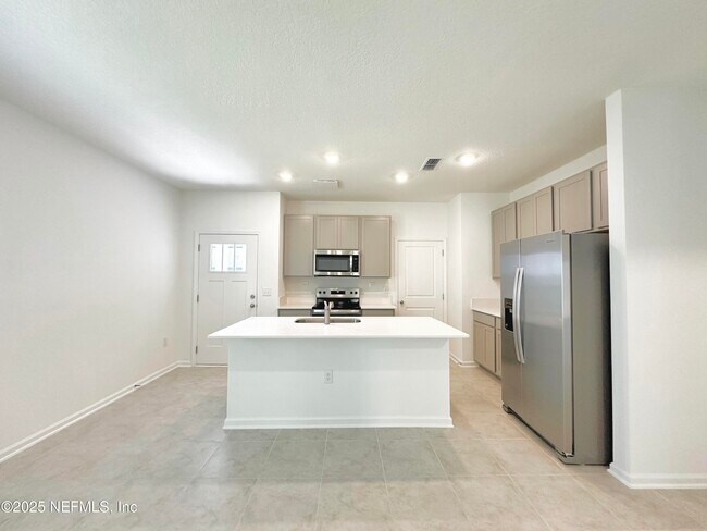 Building Photo - 3607 Athenian Wy