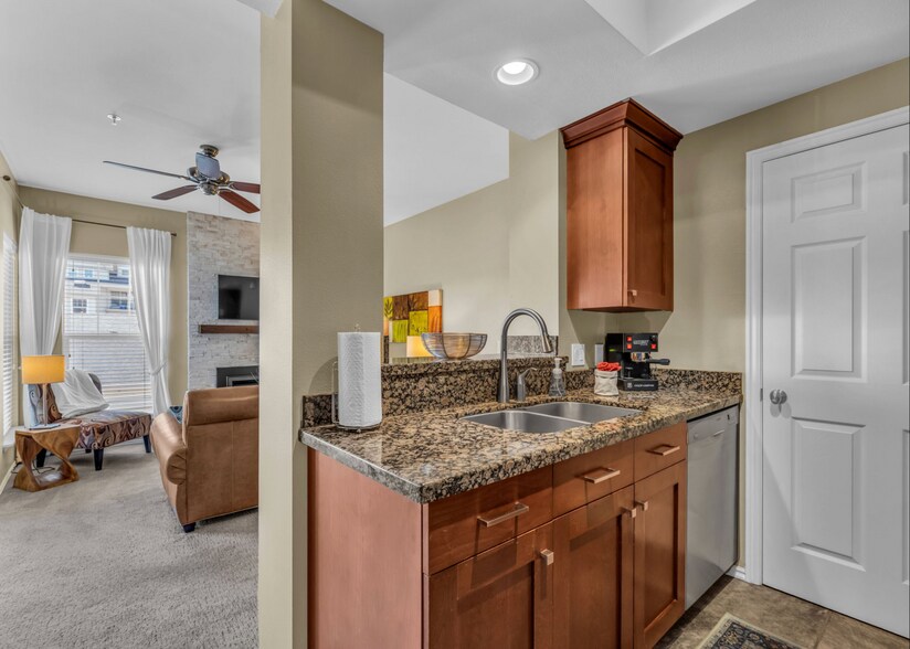 Building Photo - 900 Bitner Rd