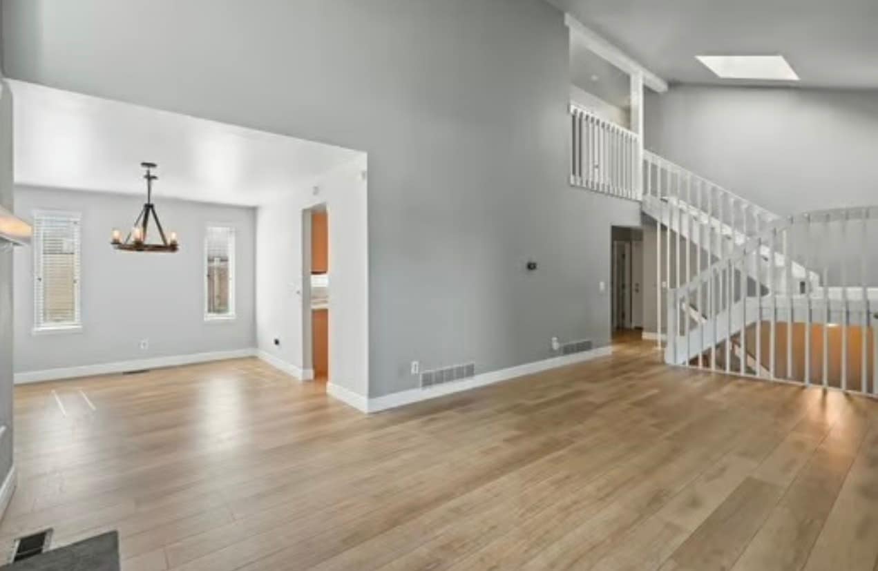 Building Photo - 7595 S Monaco Way
