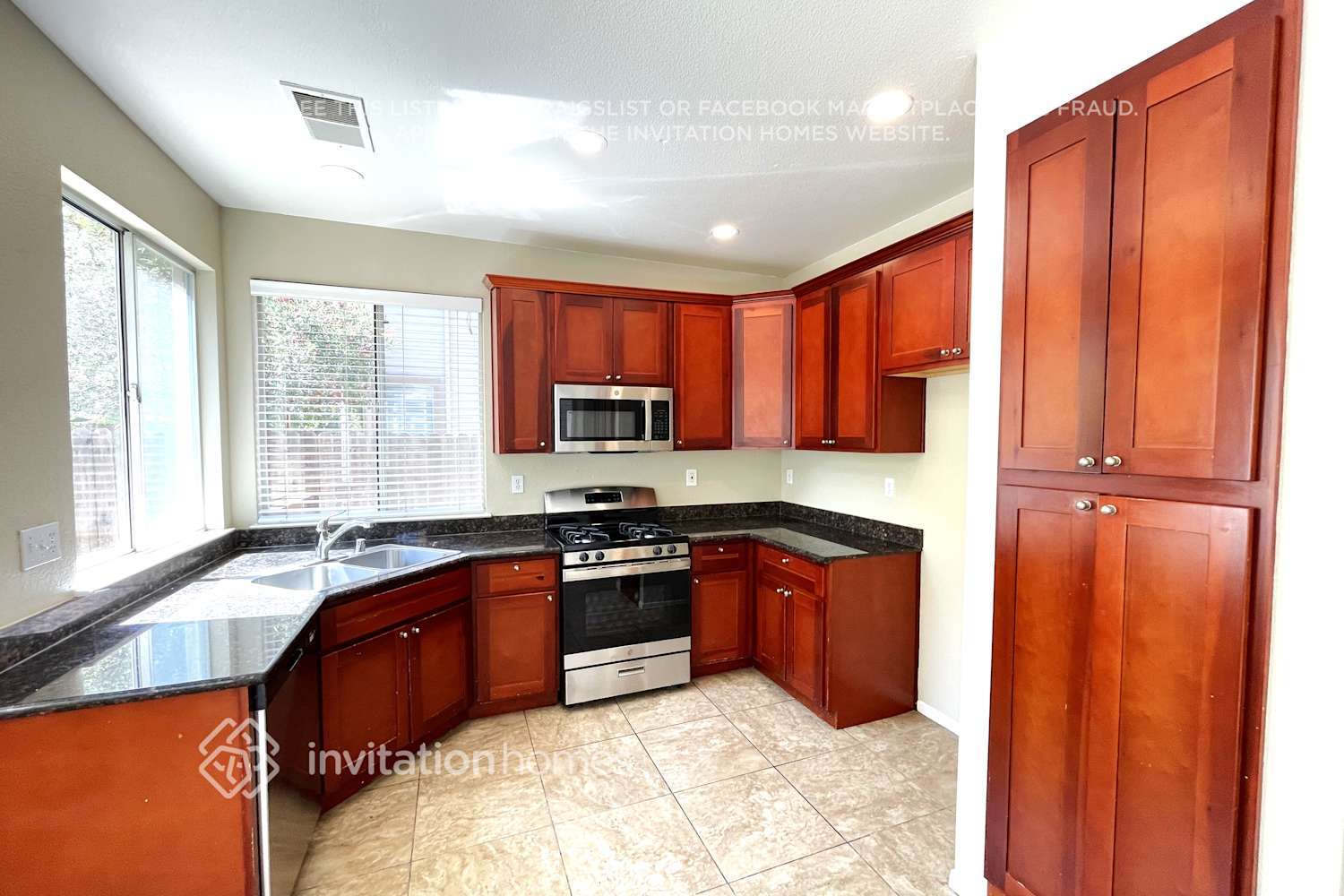 Building Photo - 5332 Catanzaro Way