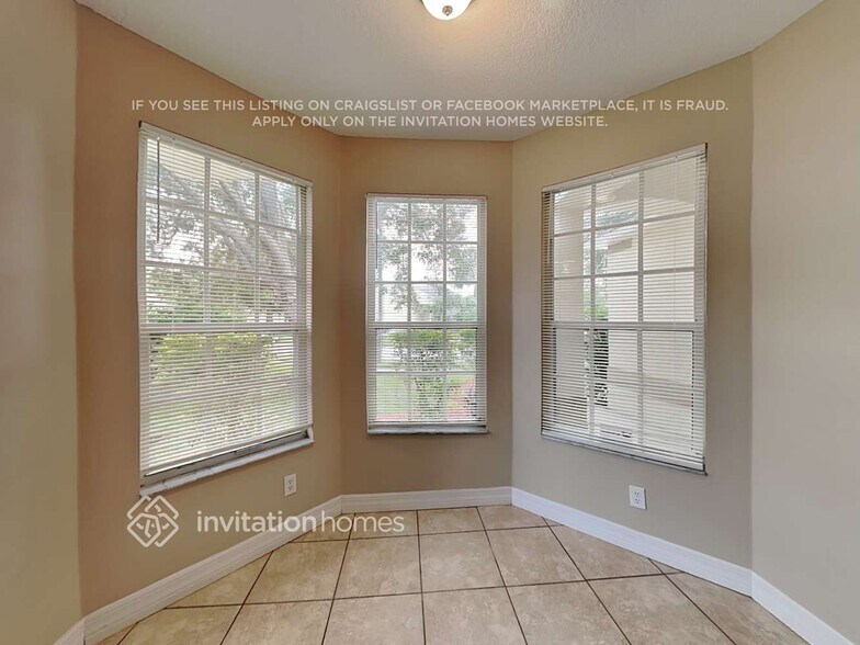 Building Photo - 1612 Wakefield Dr