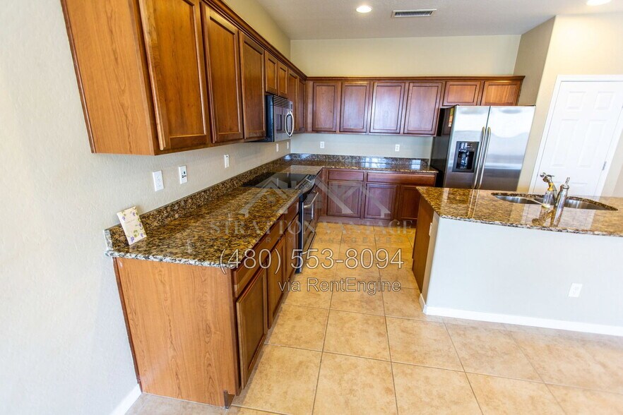 Building Photo - 20767 W Ridge Rd