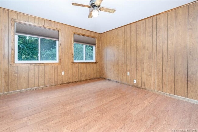 Building Photo - 113 Brandegee Ln