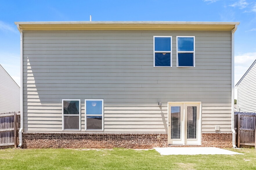 Building Photo - 3740 Place Dr