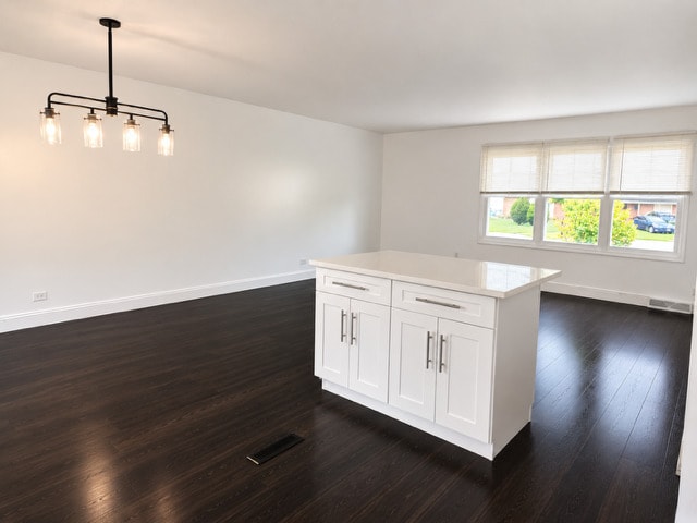 Building Photo - 425 Ardglass Ct