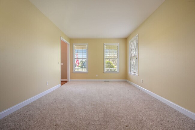 Building Photo - 532 Ashland Ave
